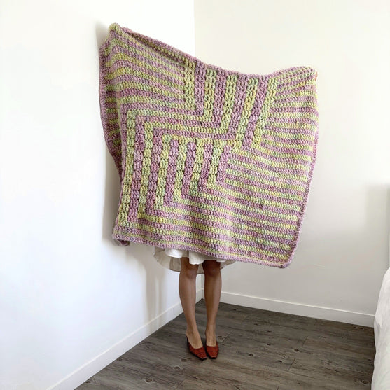 Verona - Blanket
1