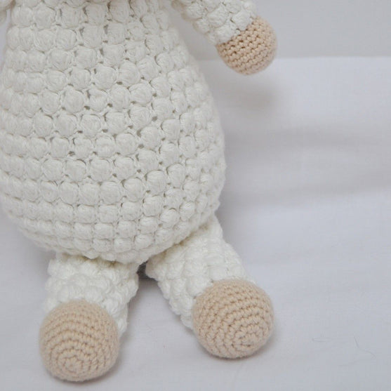 Frida the Sheep
3