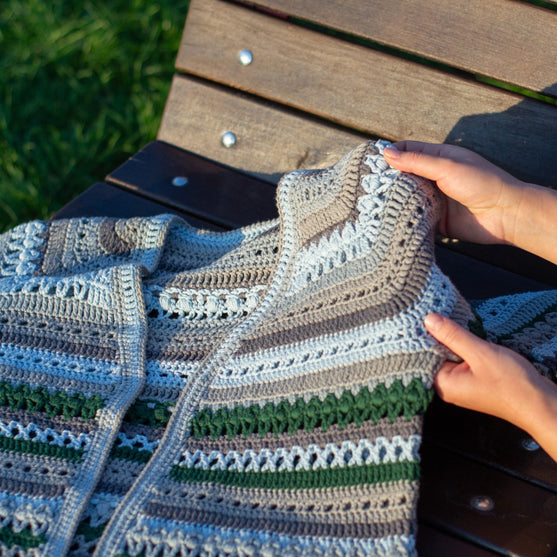 Debby - Cardigan
10