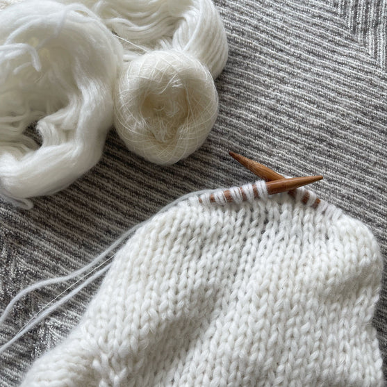 Aviaja – Sweater
6