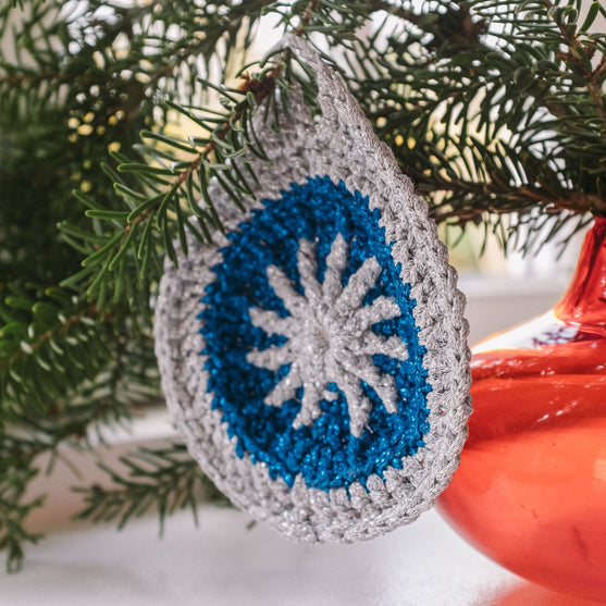 Shiny Bauble - Ornament
9