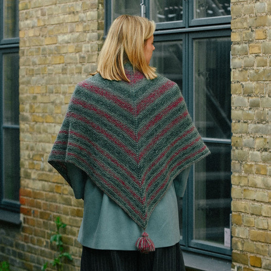 Spinel Classic - Shawl
10
