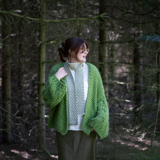 Steppingstone - Skinny Scarf
4