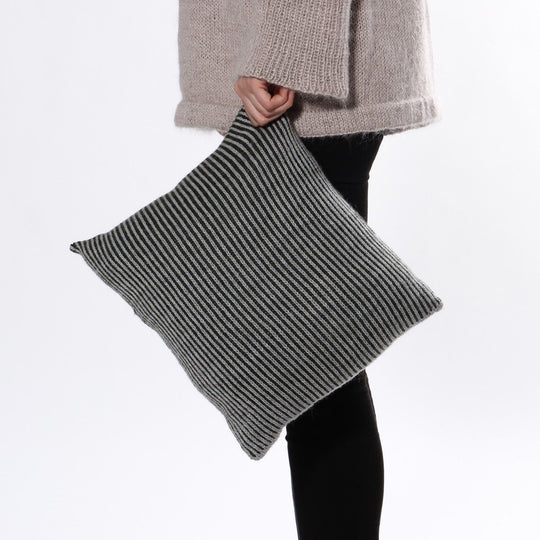 Als Cushion