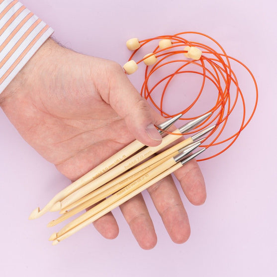 Bamboo Tunisian Crochet Hook with Wire - 50 cm (20 in) - Hobbii
6