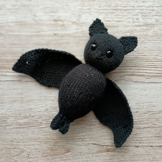 Bernard Bat
1