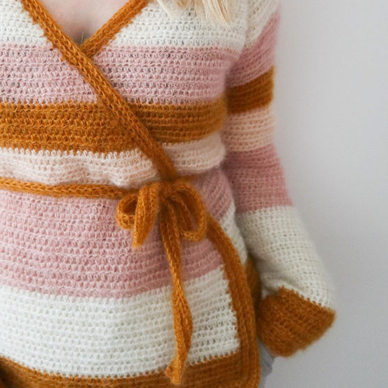 Cherry Blossom - Wrap cardigan
2