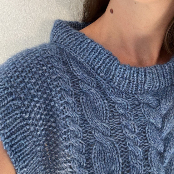 Clematis Twist - Slipover
6