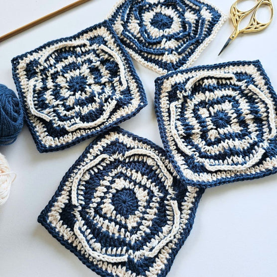 Compass Rose - Est - Carré Granny
3