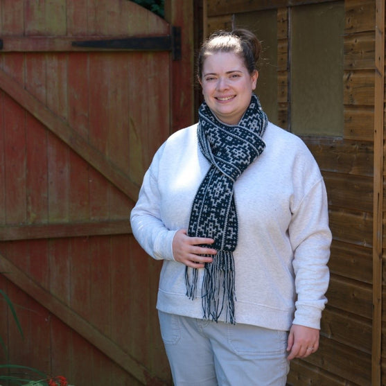 Ancient Ruin - Scarf
7