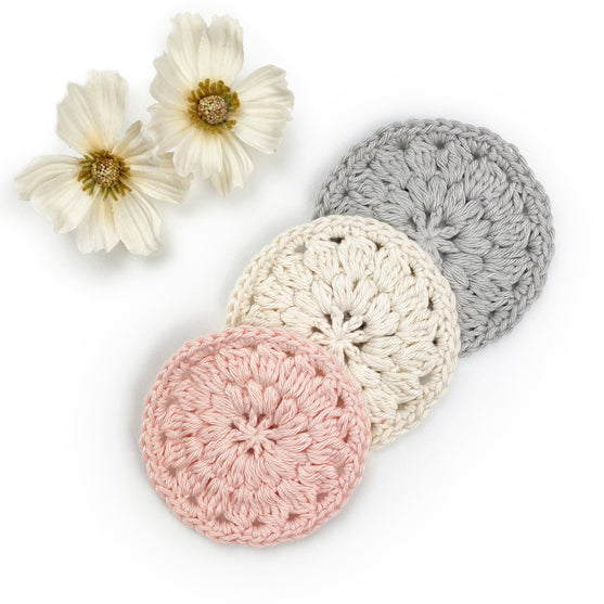 Floral - Face Scrubby
5