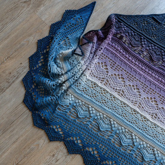 Frozen Iris - Shawl
2
