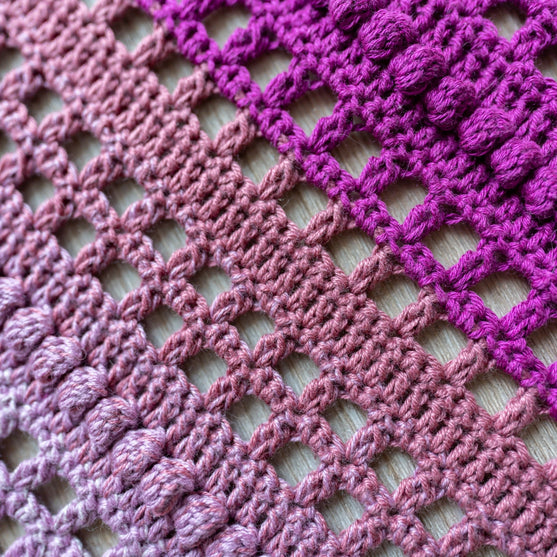 Romantic Bloom - Shawl
10