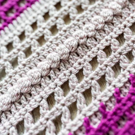 Romantic Bloom - Shawl
11