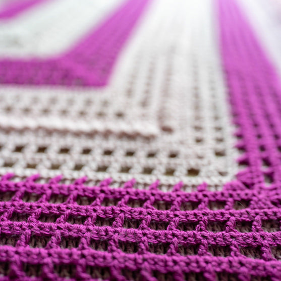 Romantic Bloom - Shawl
13