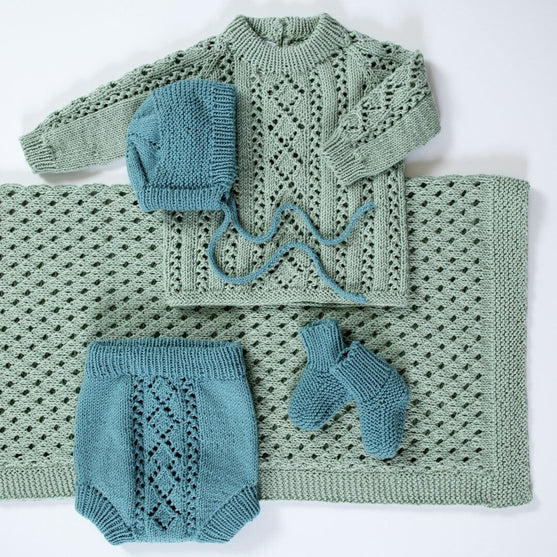 396-02 Minsten Newborn Set
2