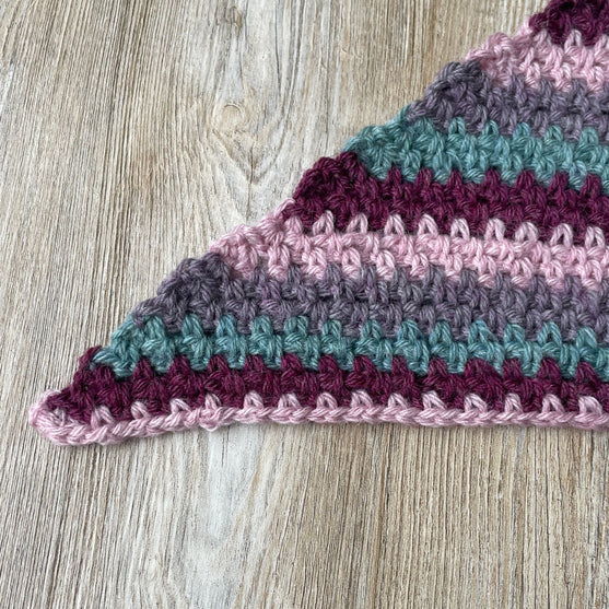 Andrea - Triangle Shawl
3