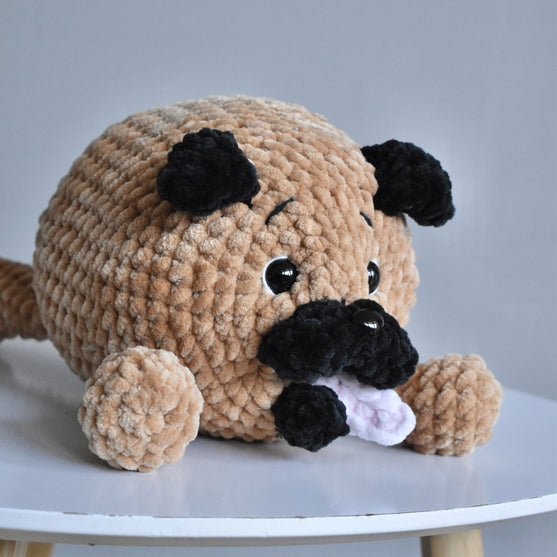 Muffin the Pug
2