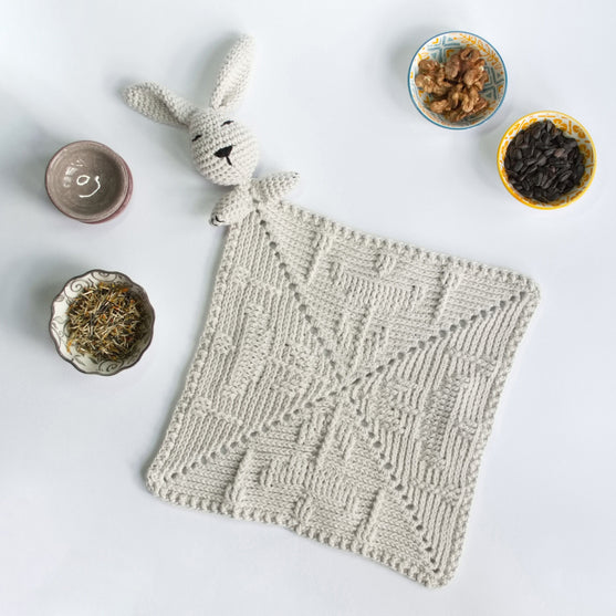 Ninka - Napkin with bunny
9