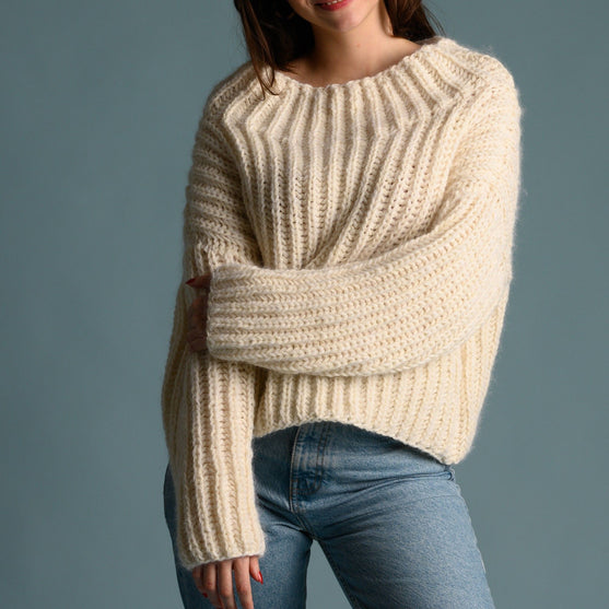 Naomi - Pull Brioche
5