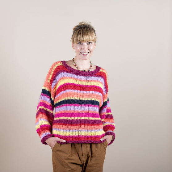Pia - Sweater
6