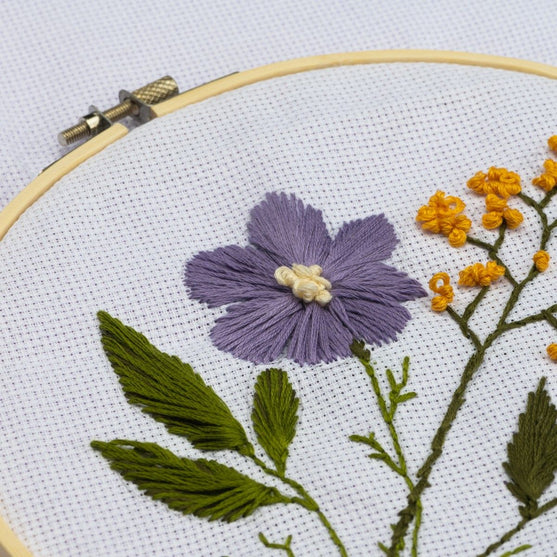 Cercle à broder avec tissu - Hobbii
3