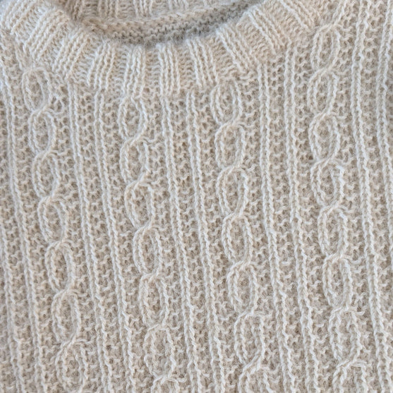 Farrow - Sweater
8