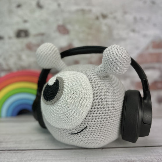 Headphone Monsters
5