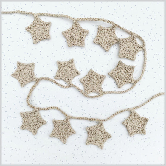 Loopy Star - Garland
5