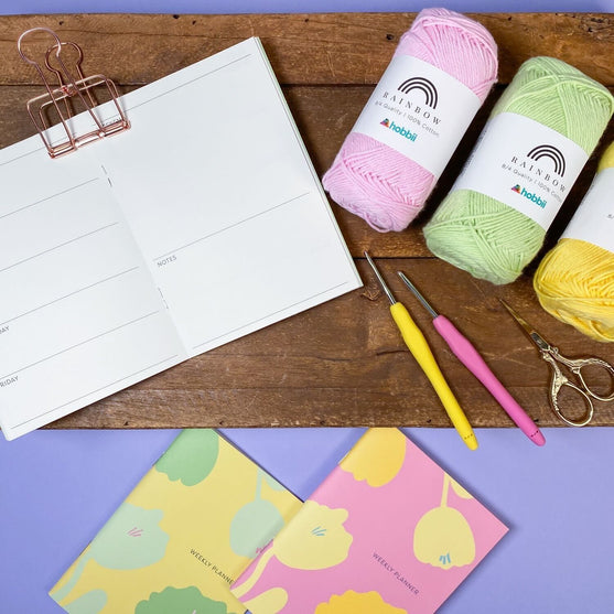 Weekly Planner Book - Flower - Hobbii
4