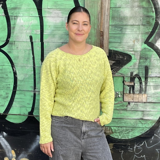 Batyah - Blouse with Batwing Sleeves
1