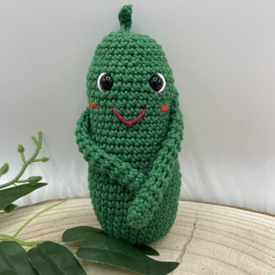 Gundula Cucumber - Amigurumi
4