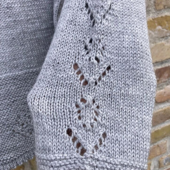 Tulip - Cardigan
10