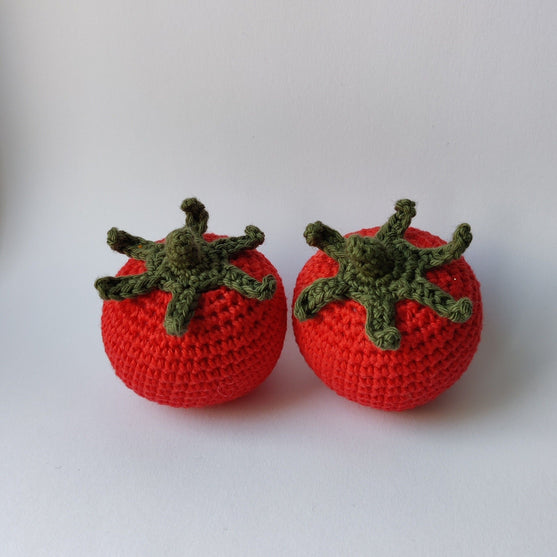 La tomate - Jouet au crochet
2