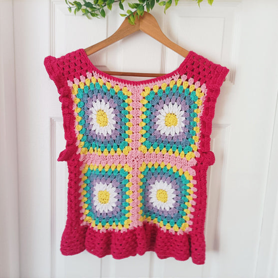 Crazy Daisy Peplum - Top
2