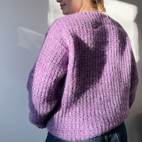 Easy Evening Sweater - Édition en V
3