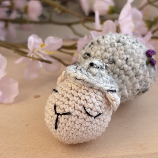 Sleepy Sheep - Keychain
5