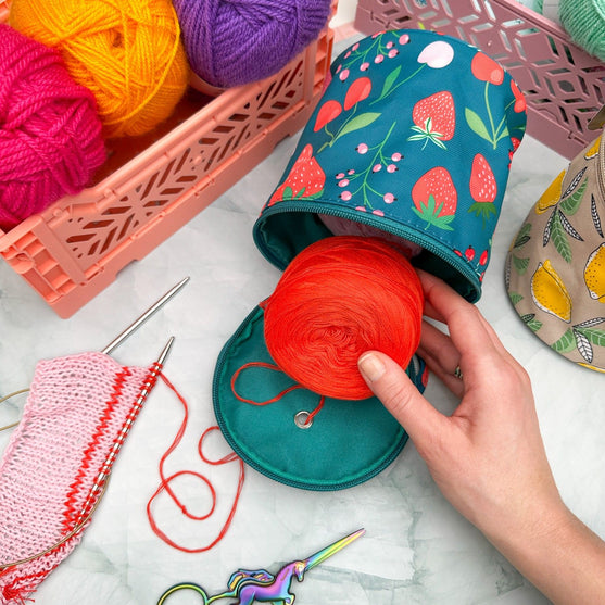Yarn Holder Bag w. Print - Hobbii
5
