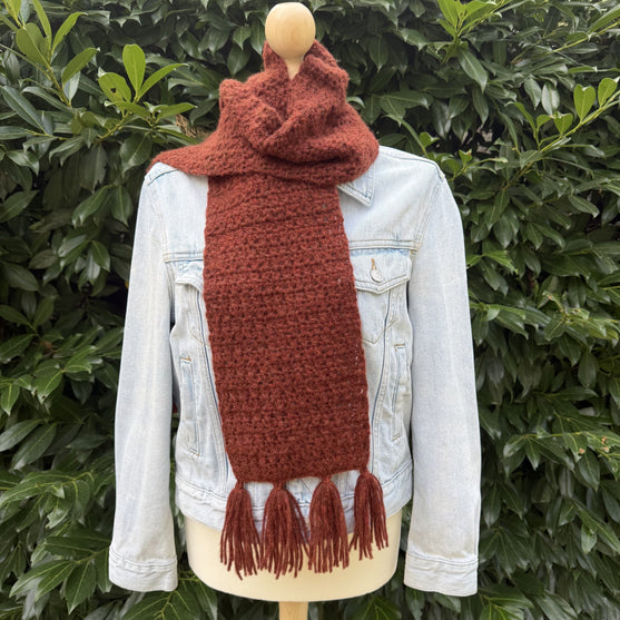 Aira - Scarf
5