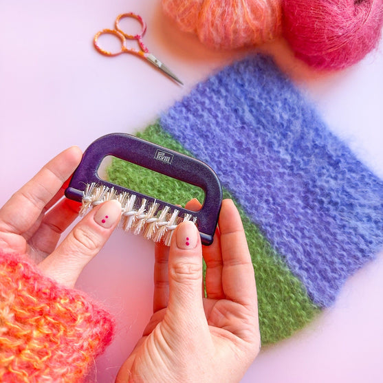 Mohair Brush - Prym
4