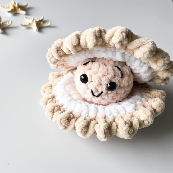 Ophelia the Oyster
5