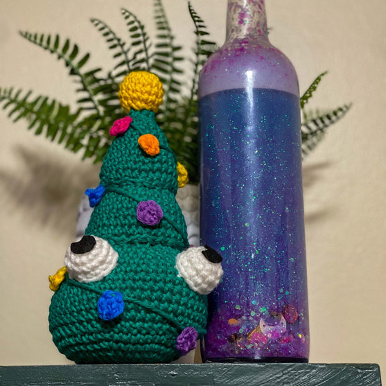 Evergreen - The Happy Holiday Tree
2