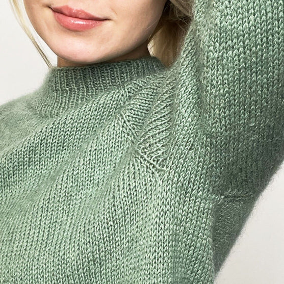 Sandy - Sweater
6