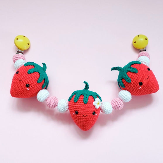 Kawaii Fraise - Chaîne de Poussette
1