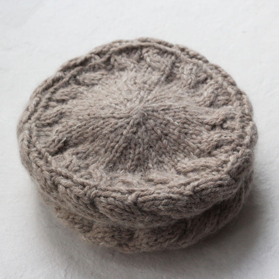 Maude - Pillbox hat
3