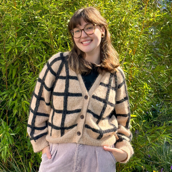 Max - Cardigan
2