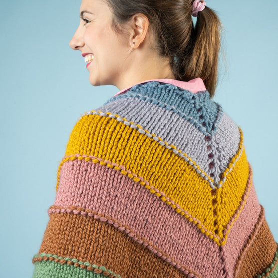 Molly - Poncho
4
