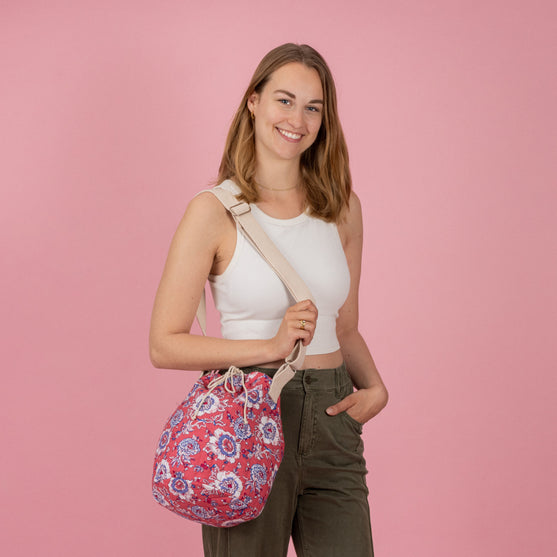 Sac à bandoulière cylindrique matelassé - Hobbii
3