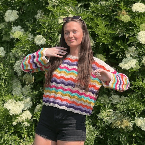 Dancing on the Waves - Sweater
2