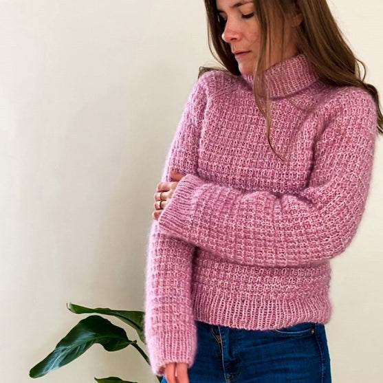 Snowdrop - Sweater
5